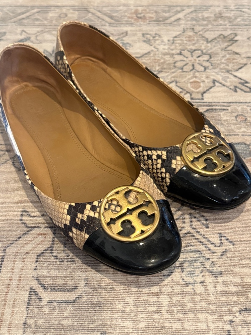 Tory Burch Chelsea Snake-Print Leather Cap Toe Ballet Flats - size 9